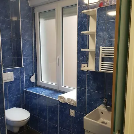 Apartment Hypercentre 25 Rue St Georges 3eme